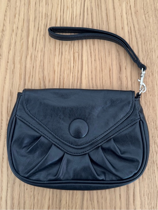 Handbags - Black Women's Wristlet Clutch Bag